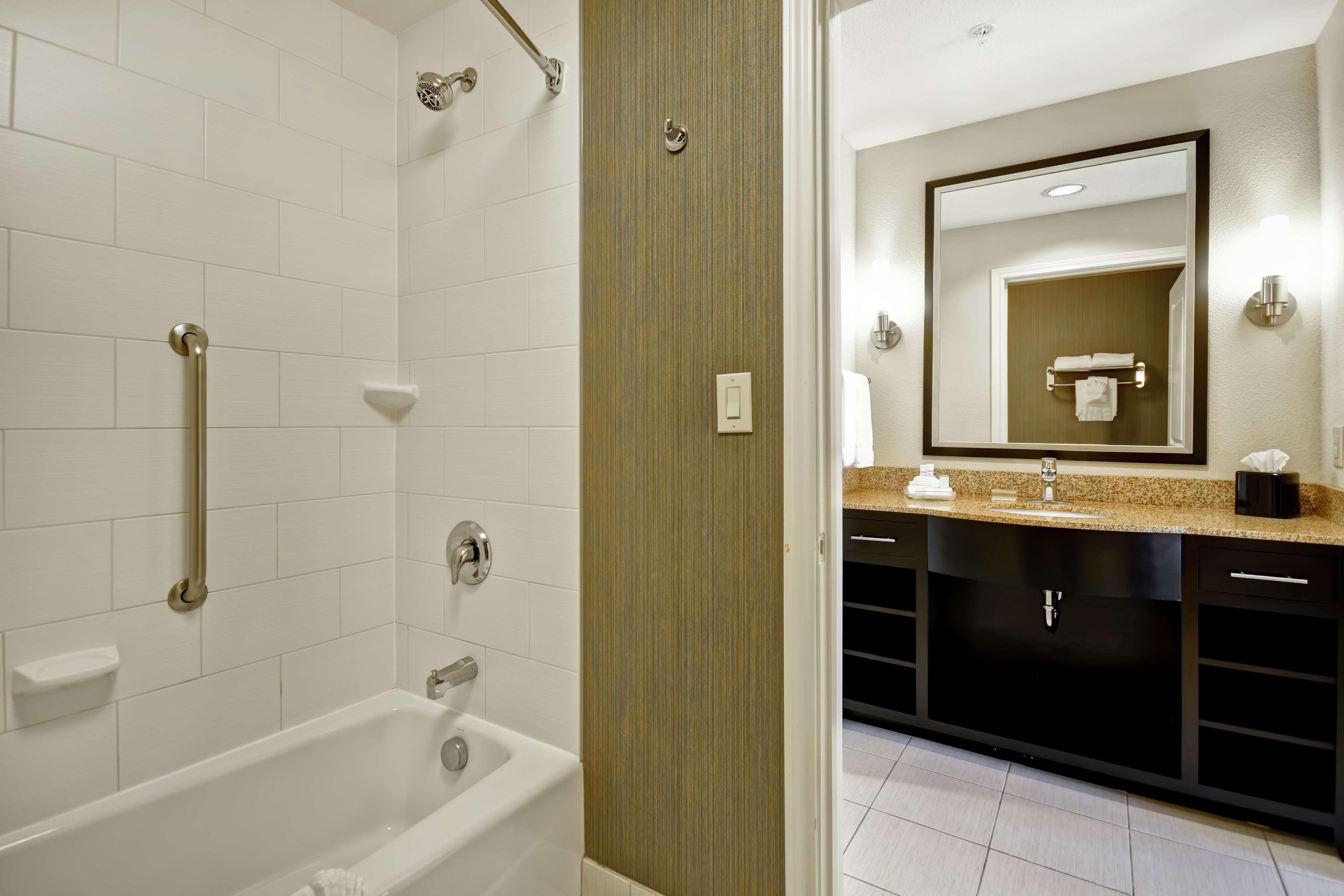 Homewood Suites By Hilton Fort Worth West At Cityview Exterior foto